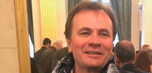Vincent Geisser, directeur de l’Institut de recherches et d’études sur les mondes arabes et musulmans (IREMAM-AMU) d’Aix-en-Provence - Wikicommons - Mohatatou